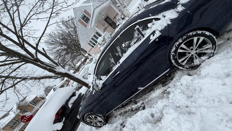 Customer carousel item 6.