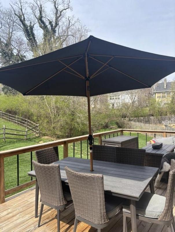 Customer carousel item 1.