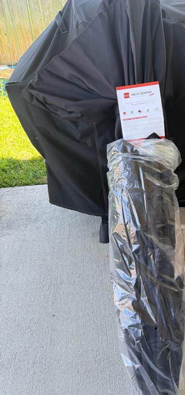 Customer carousel item 9.