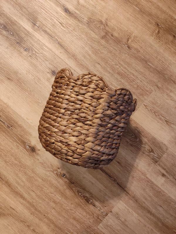 Customer carousel item 4.