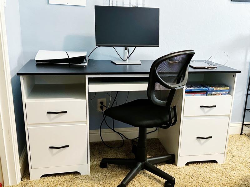 Bestier 59.06-in W Black Office Desk with Charging Station and Keyboard ...