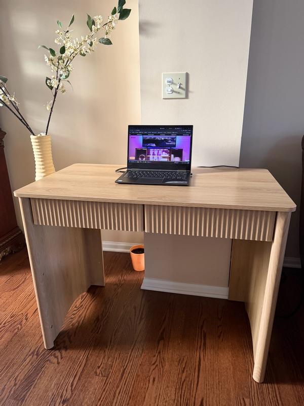 Bestier 39-in W Oak Modern Fluted WooWriting Desk with storage drawers ...