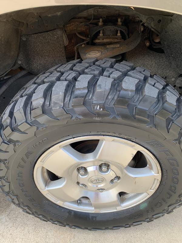 BFGoodrich Mud Terrain T/A KM Tire Size 35/12.5R15 | Pep Boys