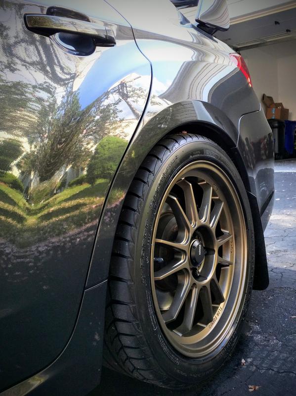 245/40-18 on Konig Hypergrams (18/8.5 +35)