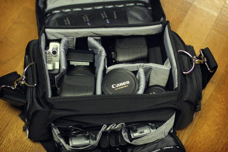 Canon 200DG Deluxe Gadget Bag 9320A003 B&H Photo Video