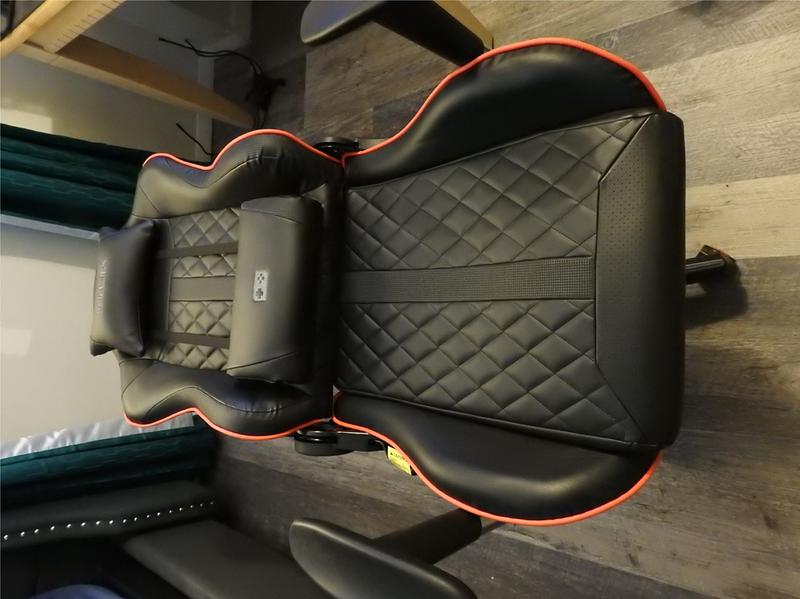 Spieltek 100 Series Gaming Chair (Black & Red) GC100LBR