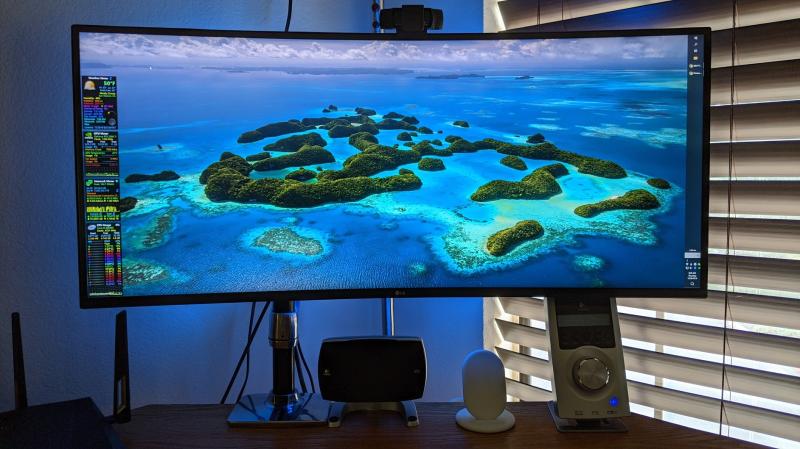 LG UltraGear 38GL950G-B 38" 21:9 Curved 144    38GL950G-B
