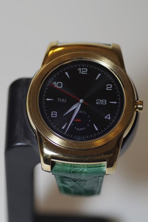 lg urbane luxe smart watch