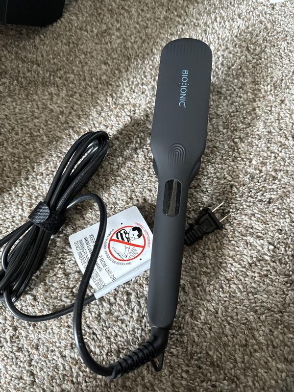 Customer photo for "My Favorite flat iron!!!"