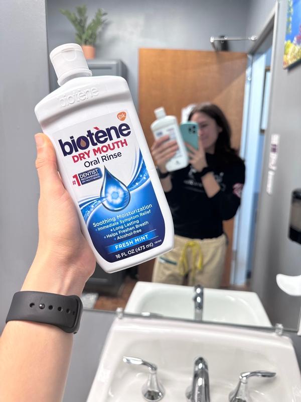 thumbnail image 2 of Biotene Dry Mouth Oral Rinse Mouthwash – Fresh Mint, 33.8 Oz – Moisturizing Relief For Dry Mouth 2 of 5