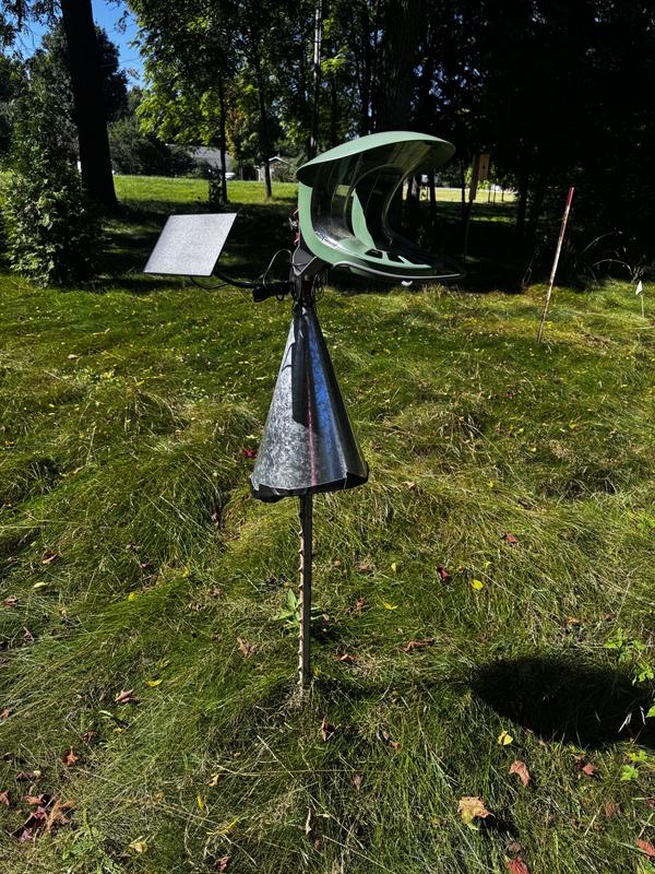 Customer photo for "I have several Birdfy products and love them!"