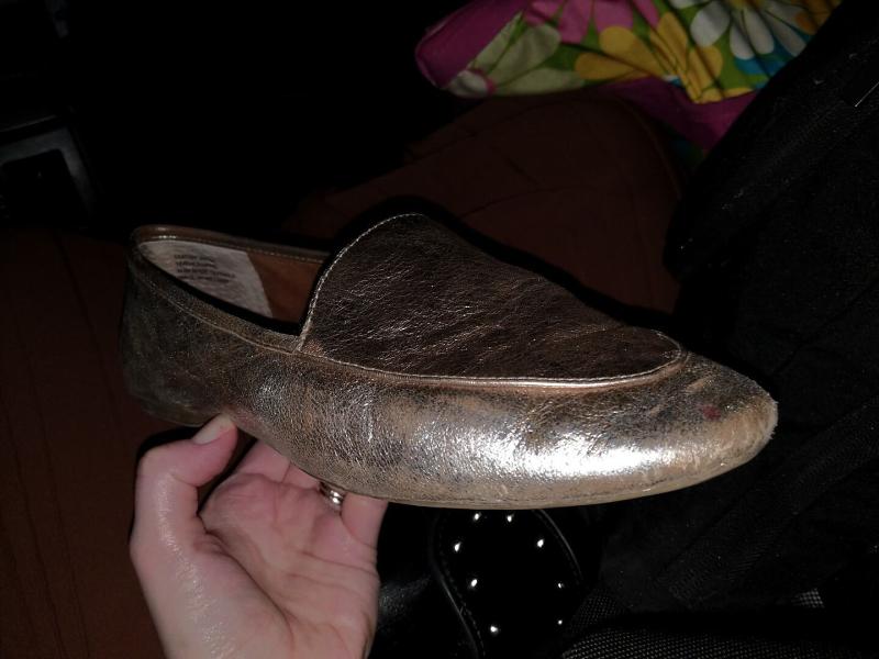Customer photo for "Very comfortable but junk"