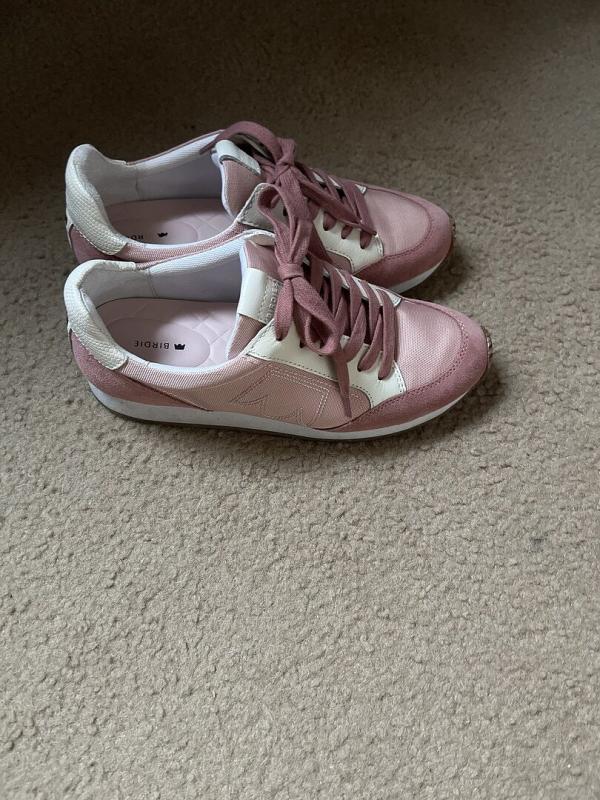 Customer photo for "Pink"