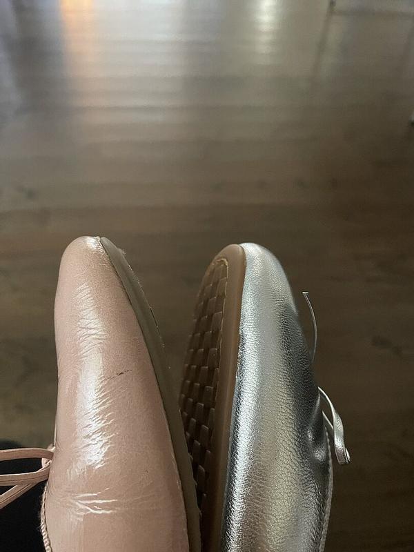 Customer photo for "Very frustrated with recent style and size changes"
