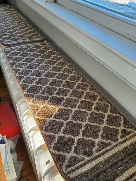 Before using the handheld vacuum