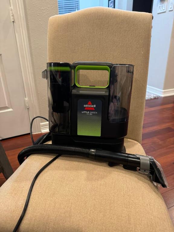 Great companion to upholstered dining chairs