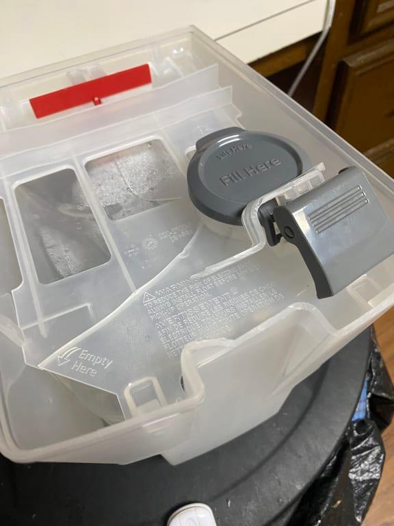 First tank with crack in top and broke latch used twice