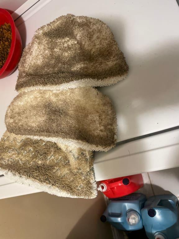 This got the ground in dirt up off the tile and hard wood.