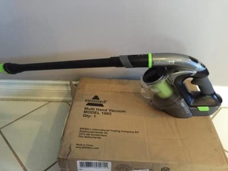 Multi-Hand Vacuum with extension hose