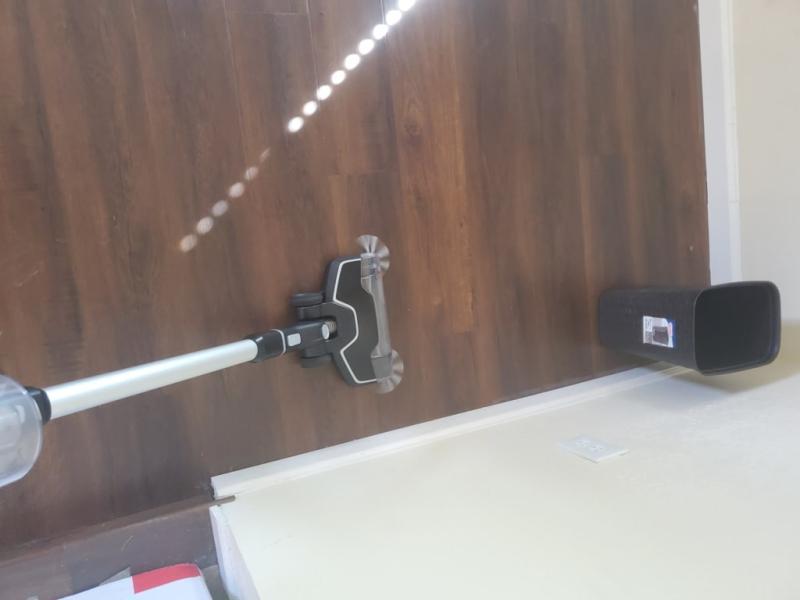 Works pretty awesome on wooden floors!