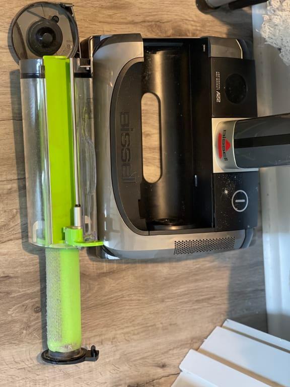 Easy to empty & maintenance!