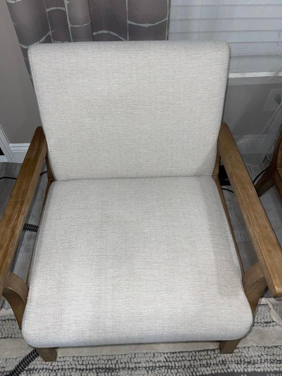 Chair wasn't fully dried but no stains were left