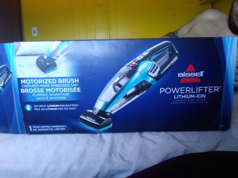 BISSELL®PowerClean® Pet Lithium Ion Cordless Hand Vac in Black/Green