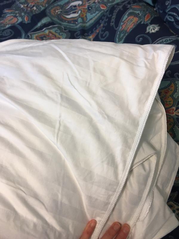 Lovely cotton cover! Almost hate to cover it with my duvet :)