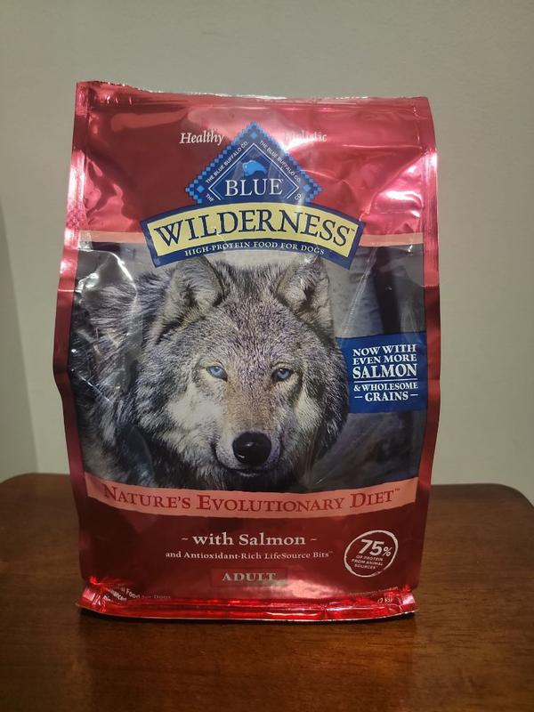 Blue Buffalo Wilderness Adult High Protein Dry Dog Food Natural Salmon with Wholesome Grains