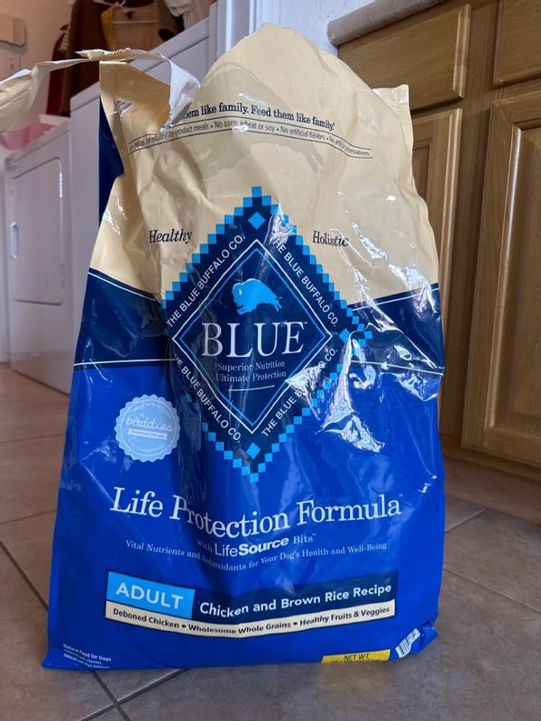 Life Protection Formula™ Dry Dog Food Healthy Weight Chicken