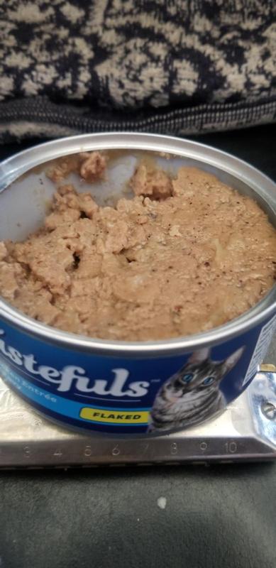 BLUE Tastefuls Adult Wet Cat Food Flaked Chicken in Gravy