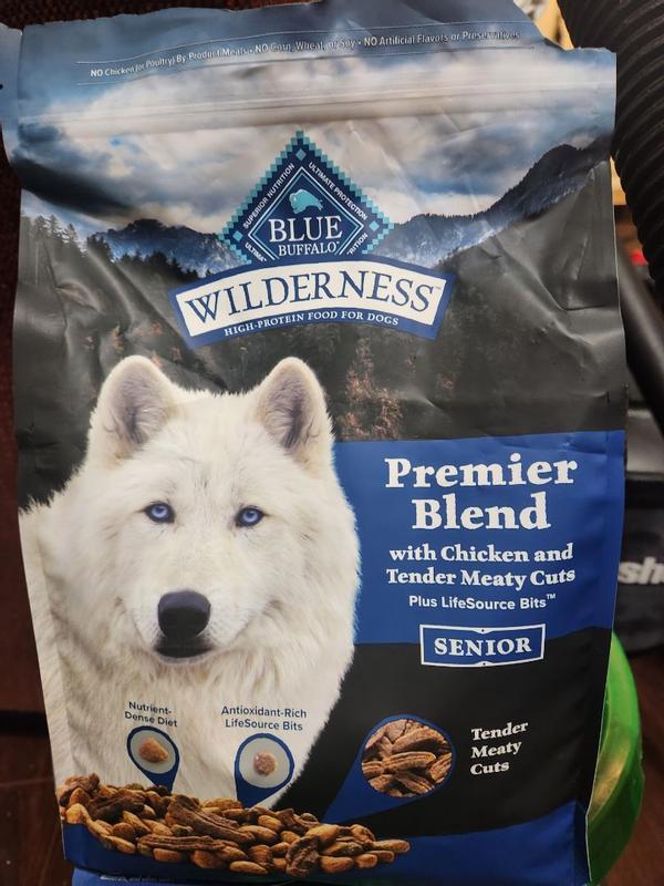 Blue buffalo wilderness senior dog clearance food