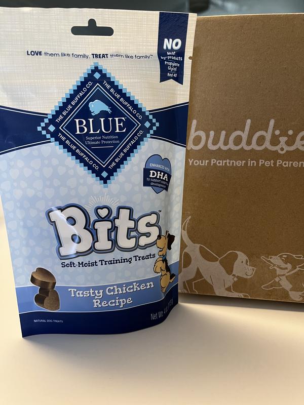 Blue Buffalo Bits Tasty Chicken Natural Soft Moist Training Treats