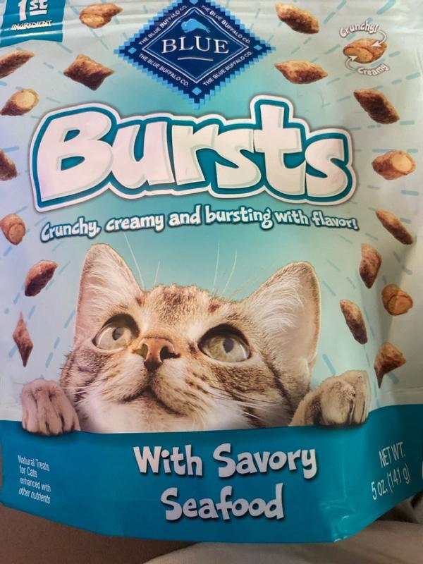 Blue Buffalo Bursts Seafood Cat Treats Crunchy & Creamy