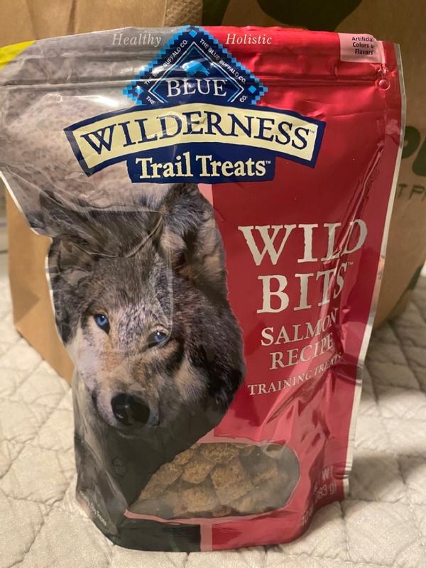 Blue wilderness wild bites hot sale salmon