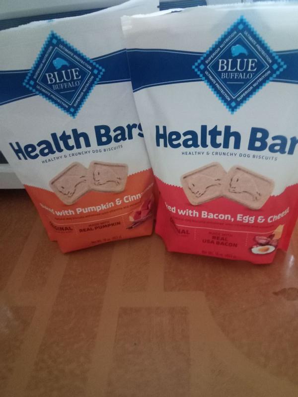 BLUE Health Bars with Bacon Egg Cheese Dog Biscuits