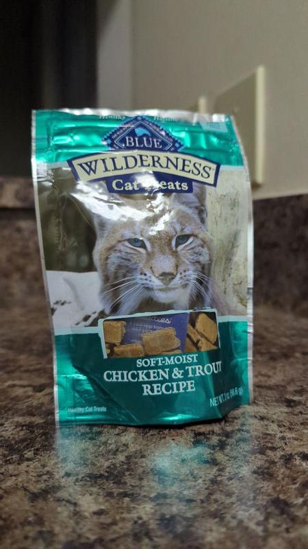 Blue buffalo best sale soft cat treats