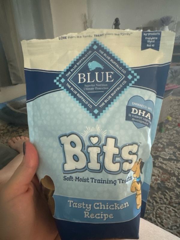 BLUE Bits Dog Treats Tasty Chicken