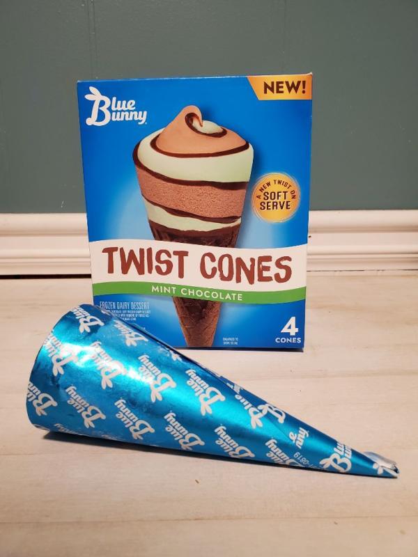 Soft Cones Mint Chocolate - Blue Bunny