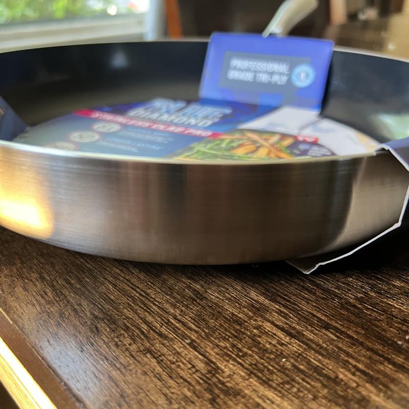 Outside finish of the pan