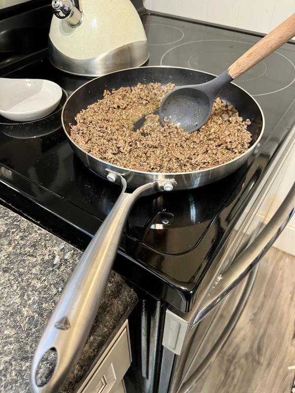 Browning ground beef