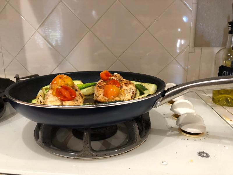 Very good sized fry pan