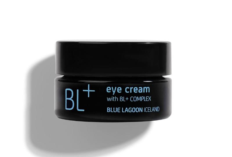 Customer photo for "Nice eye cream"