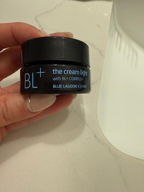 Review Thumbnail Image 0 371380777