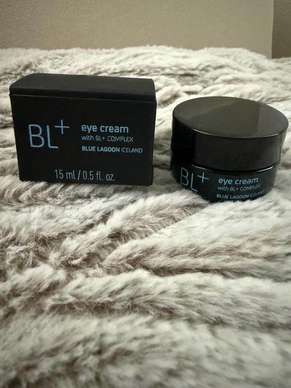 Customer photo for "The holy grail for wrinkles"