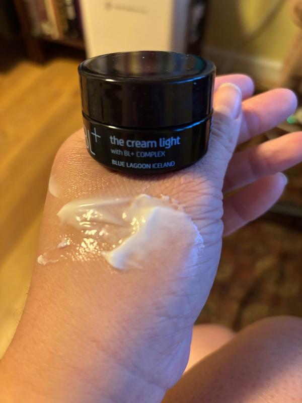 Review Thumbnail Image 0 374570364