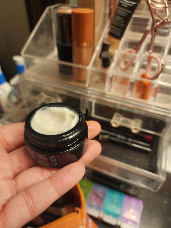 Customer photo for "Hydrate those eyes!"