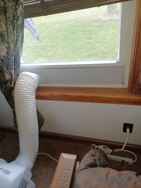 Installed vinyl replacement window