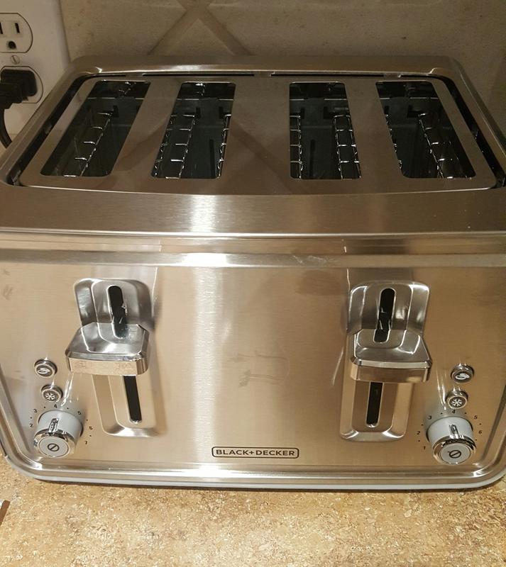 Black & Decker TR4900SSD 4-Slice Toaster - Silver