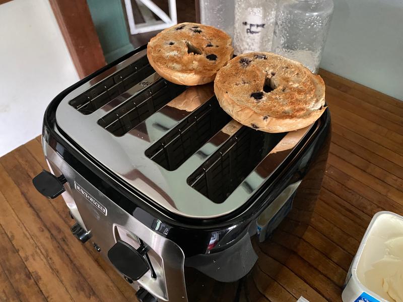 REVIEW BLACK+DECKER 4-Slice Toaster with Extra-Wide Slots TR1478BD